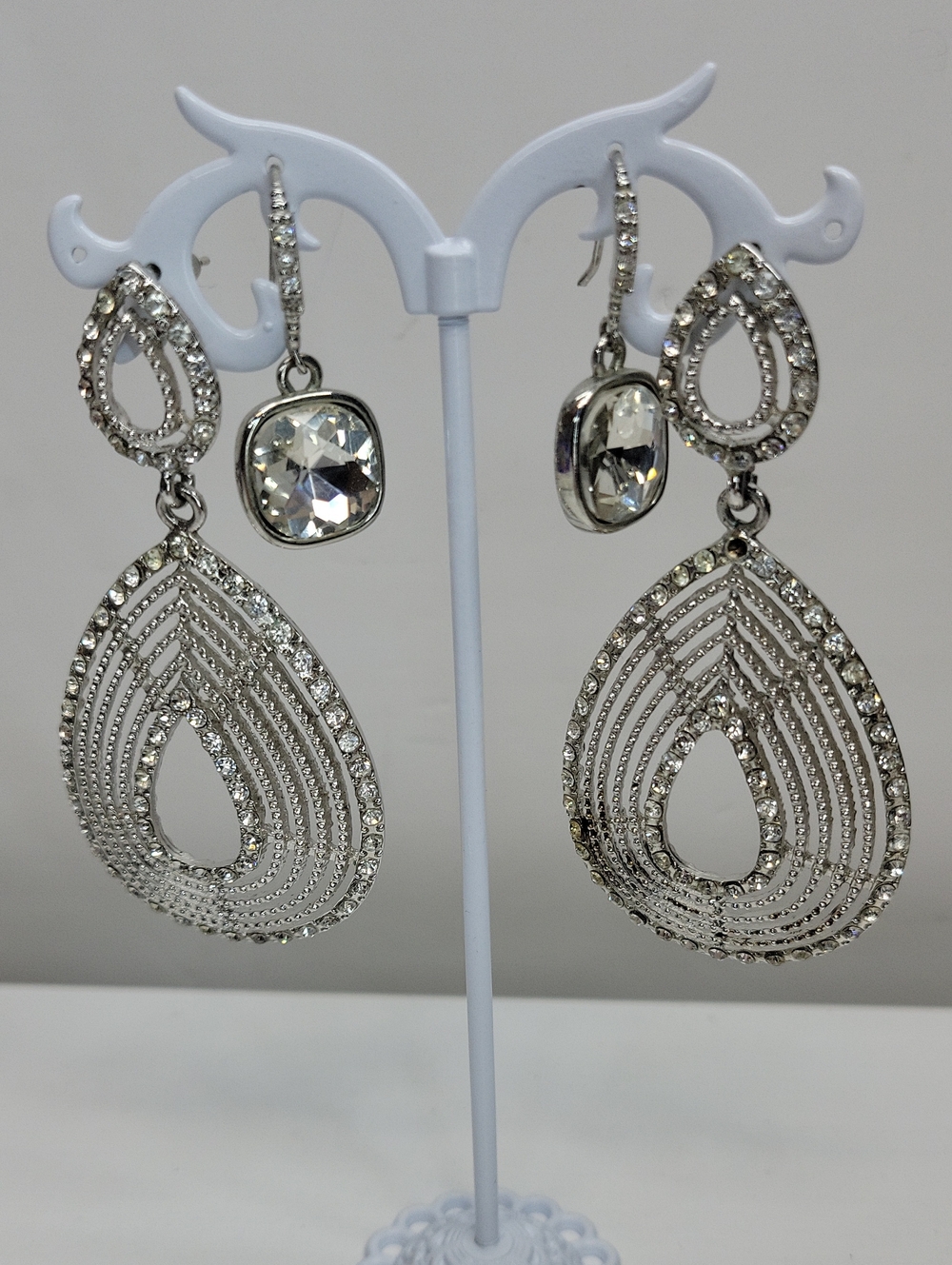 Earring Bundle - Picture 4 of 4